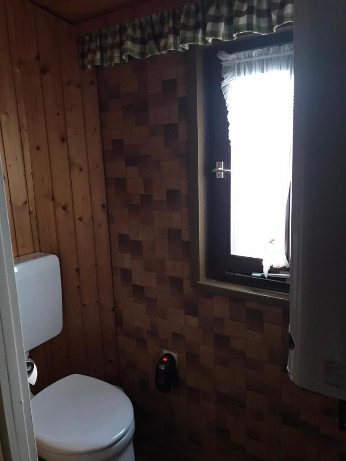 Retro Ferienwohnung Mit Schlossblick Im Nordschwarzwald التينستيغ المظهر الخارجي الصورة