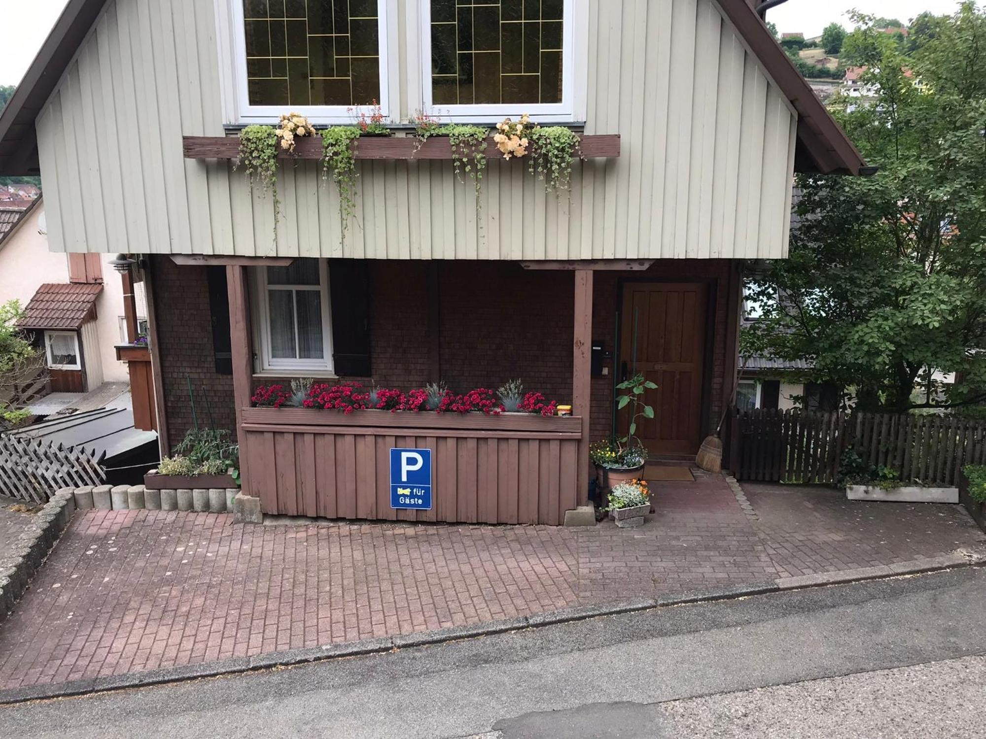 Retro Ferienwohnung Mit Schlossblick Im Nordschwarzwald التينستيغ المظهر الخارجي الصورة